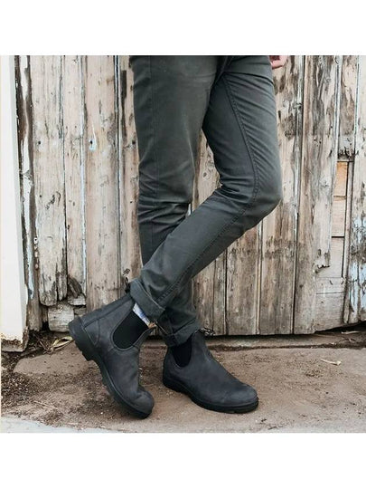 CLASSIC 587 Chelsea boots_Rustic black - BLUNDSTONE - BALAAN 2