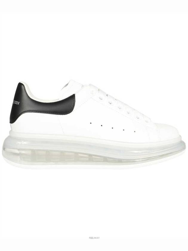 Oversized Clear Sole Low Top Sneakers Black White - ALEXANDER MCQUEEN - BALAAN 2