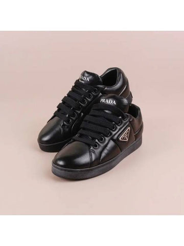 Nappa Women's Sneakers Black 1E204N 2DL8 F0002 - PRADA - BALAAN 1