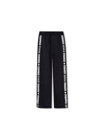 Women's Sweatpants with Logo S72KA1215 S25497 900 - DSQUARED2 - BALAAN 1