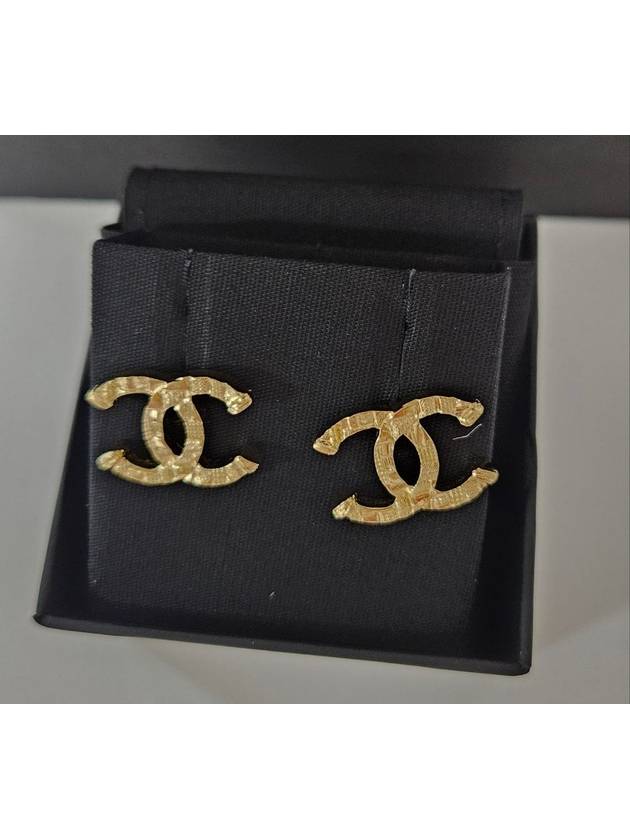 23A CC logo earrings gold - CHANEL - BALAAN 3