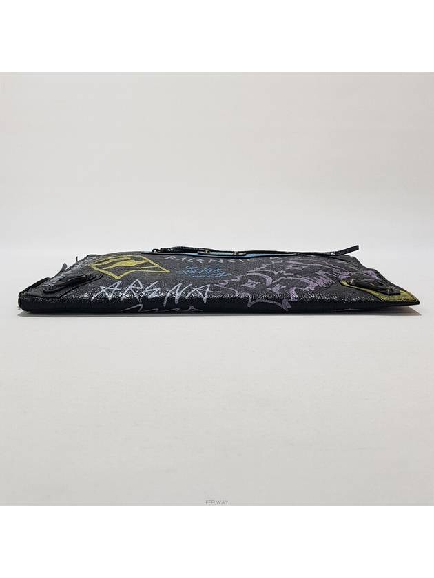 graffiti clutch - BALENCIAGA - BALAAN 5