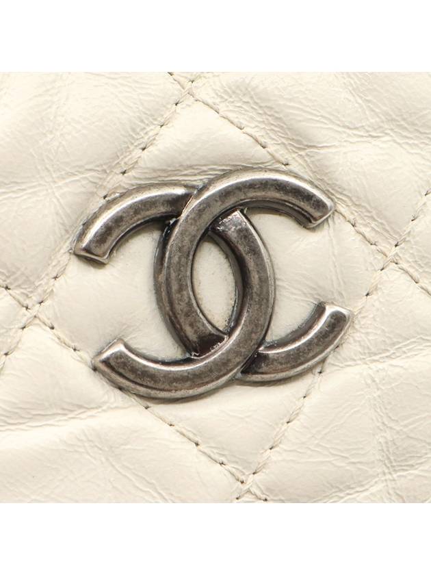 White Vintage Calfskin Gabrielle COCO Logo Small Chain Bucket Backpack 26th A94485 - CHANEL - BALAAN 8