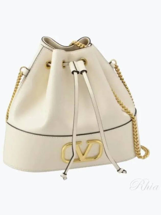 V Logo Signature Chain Napa Leather Bucket Bag Ivory - VALENTINO - BALAAN 2