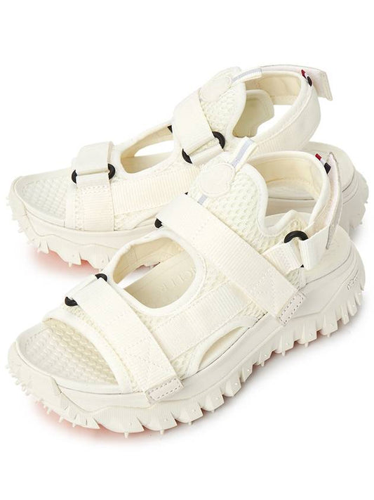 Trail Grip Bella Women s Sandals 4L00110 M3808 032 - MONCLER - BALAAN 1