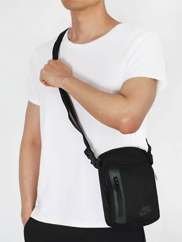 Elemental Premium Cross Bag Black - NIKE - BALAAN 2