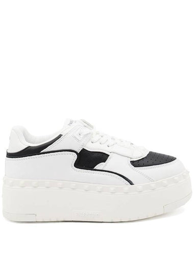 Valentino Garavani Sneakers - VALENTINO - BALAAN 1