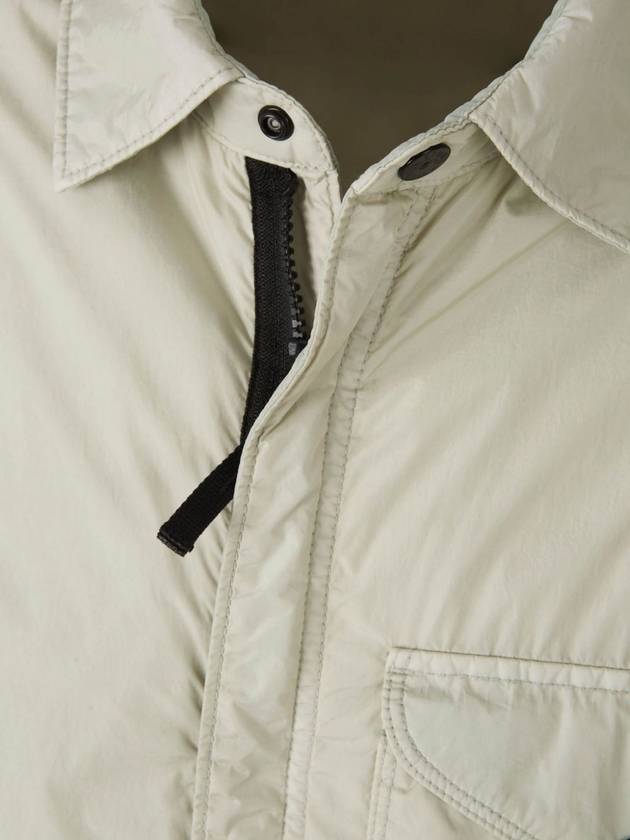 Logo Patch Zip Up Jacket Beige - STONE ISLAND - BALAAN 8