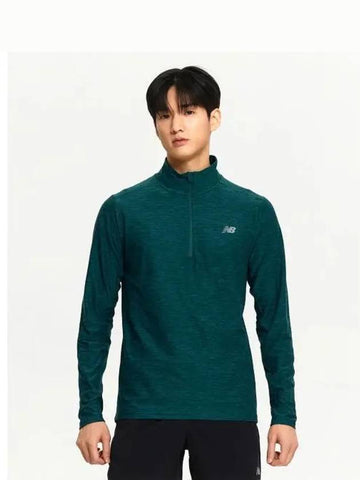 NBNDE4P021 MEN training half zip up GREEN - NEW BALANCE - BALAAN 1