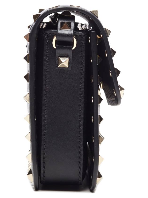 Rockstud Flap Cross Bag LW2B0104BOL 0NO Black - VALENTINO - BALAAN 3