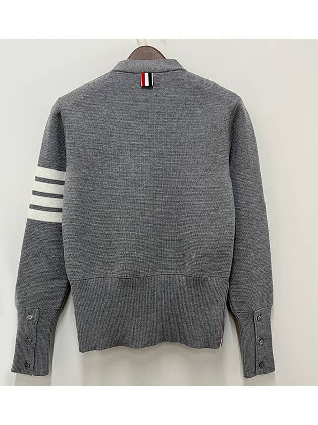 Milano Stitch 4 Bar Classic V Neck Fine Merino Wool Cardigan Grey - THOM BROWNE - BALAAN 3