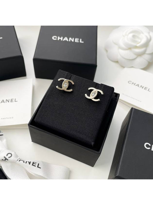 CC Logo Crystal Earrings Gold - CHANEL - BALAAN.