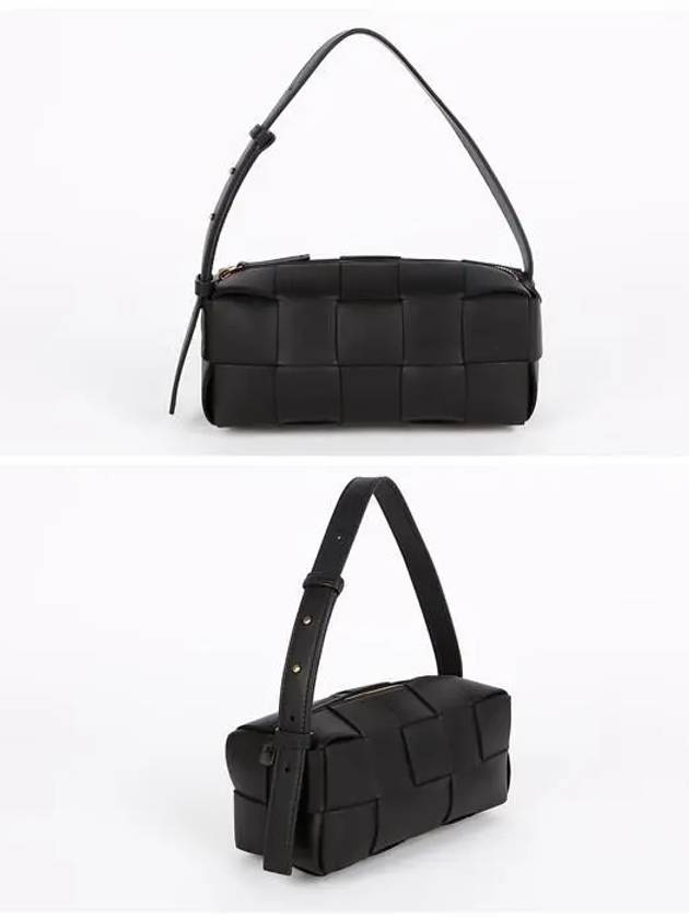 Women's Brick Cassette Small Shoulder Bag Black - BOTTEGA VENETA - BALAAN 3