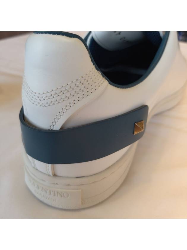 Men's V Logo Backnet Low Top Sneakers White Blue - VALENTINO - BALAAN 8