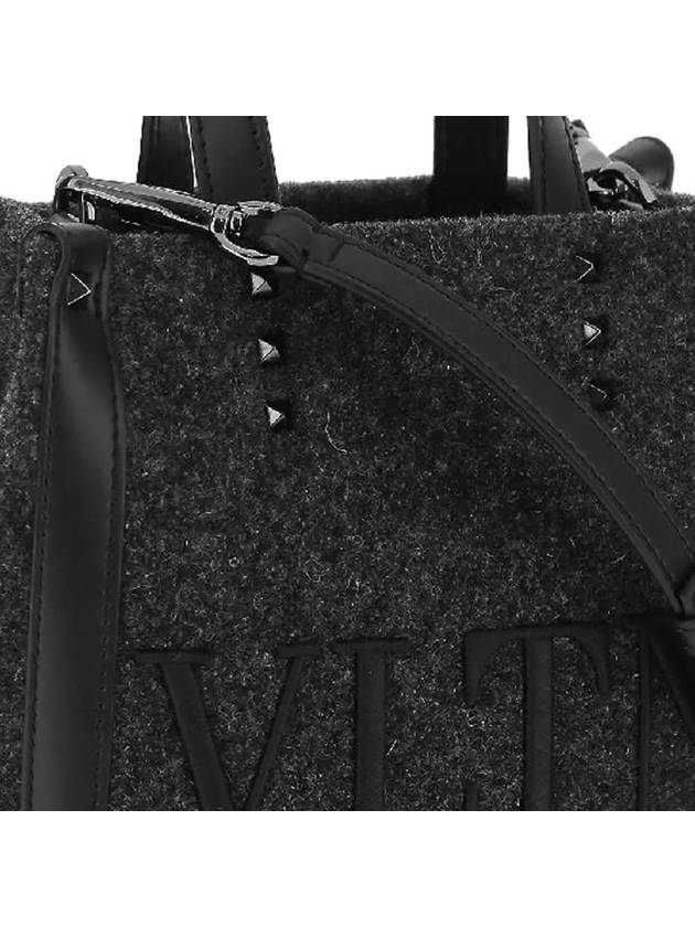 Rockstud VLTN Logo Tote Bag Black - VALENTINO - BALAAN 5