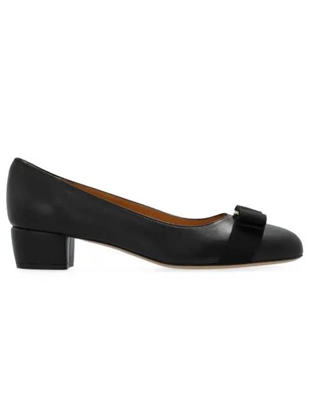 Vana Bow Pumps Black - SALVATORE FERRAGAMO - BALAAN 2