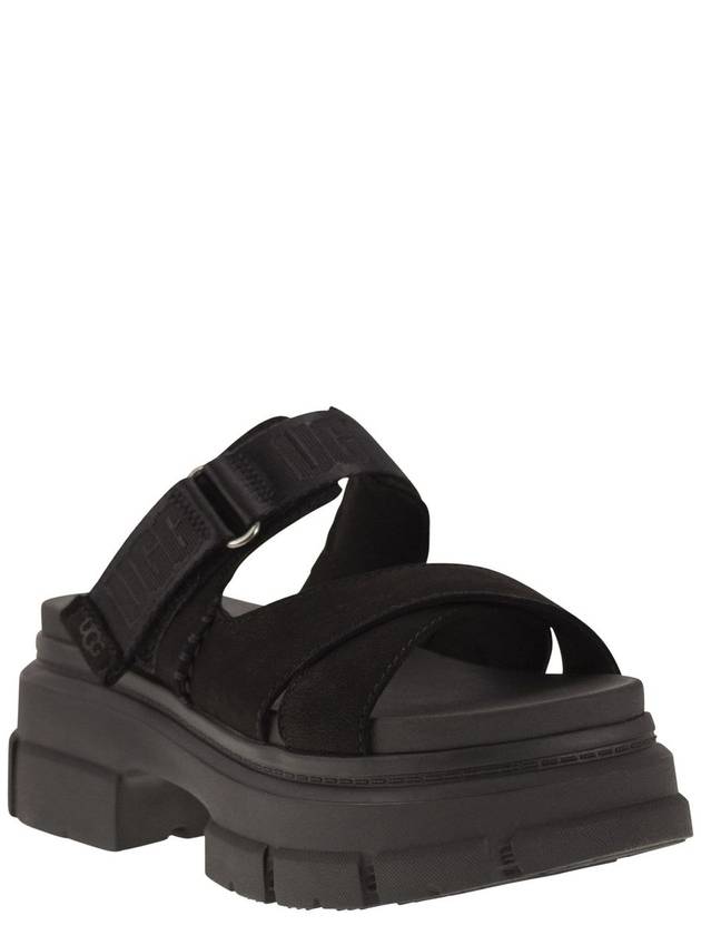 Ashton Slide Sandals Black - UGG - BALAAN 3