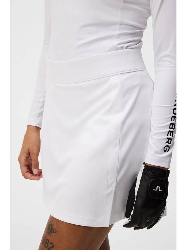 Women s Golf Amelie Mid Skirt White GWSD06338 0000 - J.LINDEBERG - BALAAN 4