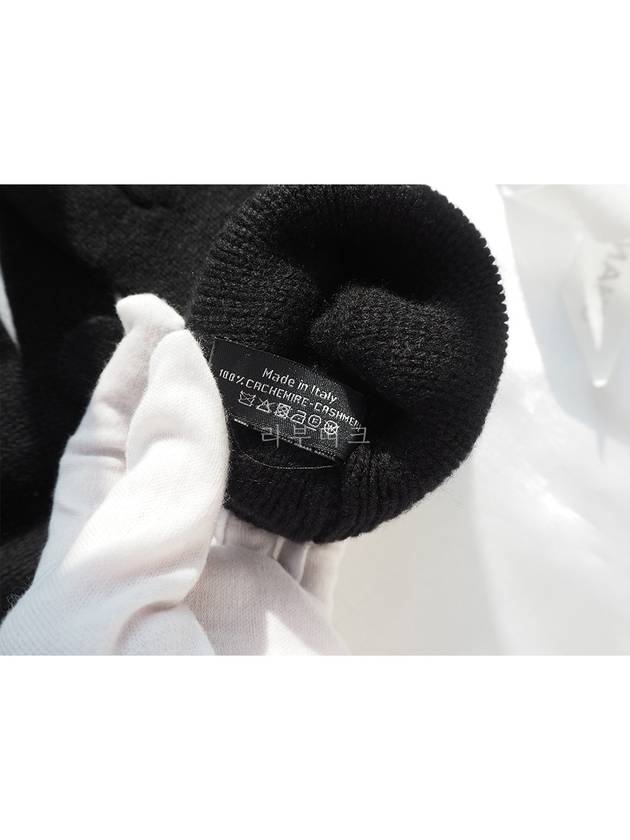 CC Logo Cashmere Gloves Black White AA8450 - CHANEL - BALAAN 6