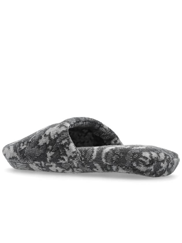 Jacquard Slippers ZSLB000091A08851 - VERSACE - BALAAN 7