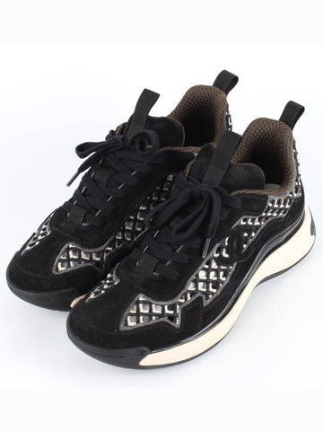 CC logo embroidery open lacing - CHANEL - BALAAN 1