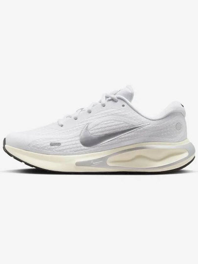 Journey Run Low Top Sneakers Metallic Silver - NIKE - BALAAN 2