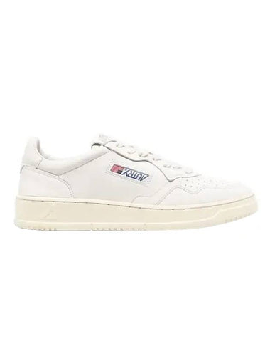 Men's Medalist Leather Low Top Sneakers White - AUTRY - BALAAN 1