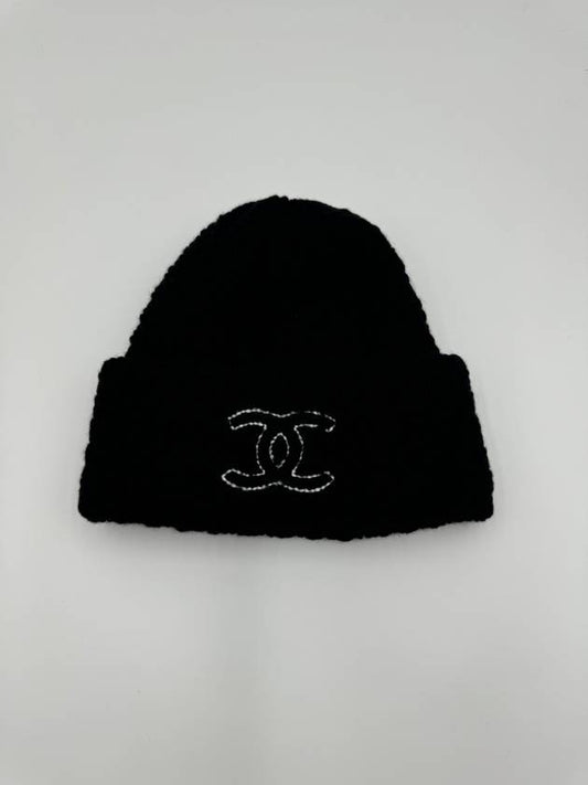 Cashmere CC Logo Beanie Black AAA201 - CHANEL - BALAAN 2