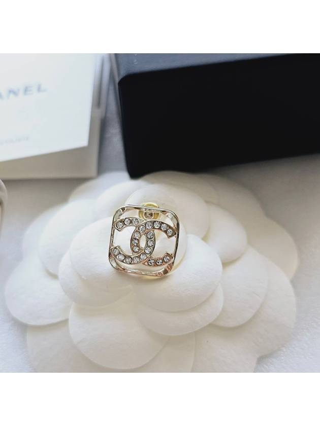 CC logo earrings champagne gold stud square ABA254 - CHANEL - BALAAN 6