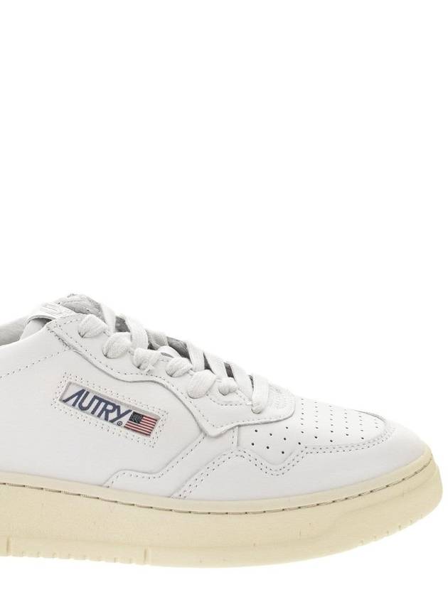 Medalist Low Top Sneakers All White - AUTRY - BALAAN 7