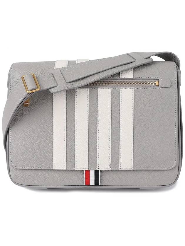 Pebble Grain 4 Bar Reporter Shoulder Bag Light Grey - THOM BROWNE - BALAAN 7