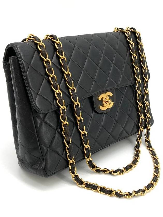 Lambskin classic large jumbo shoulder bag - CHANEL - BALAAN 2