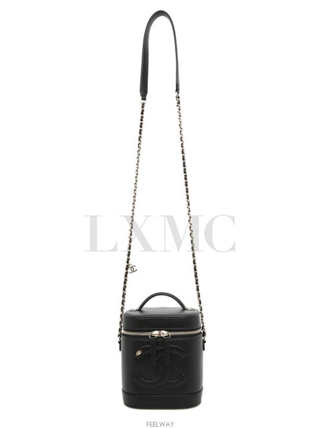 women cross bag - CHANEL - BALAAN 8