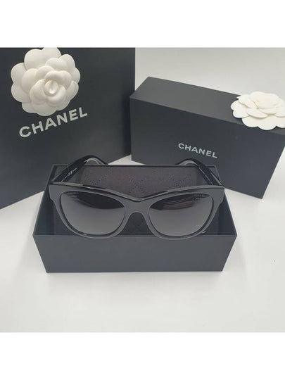 Eyewear Square Polarized Gradient Lens Sunglasses Black Grey - CHANEL - BALAAN 2