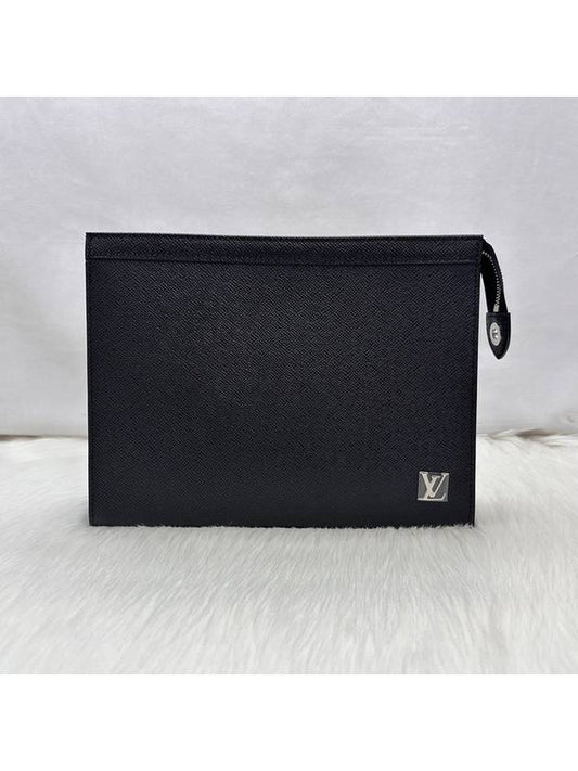 Pochette Voyage Taiga Leather Pouch Bag Black - LOUIS VUITTON - BALAAN 2