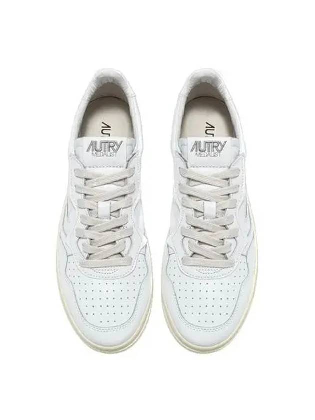 Medalist Leather Low Top Sneakers White - AUTRY - BALAAN 5