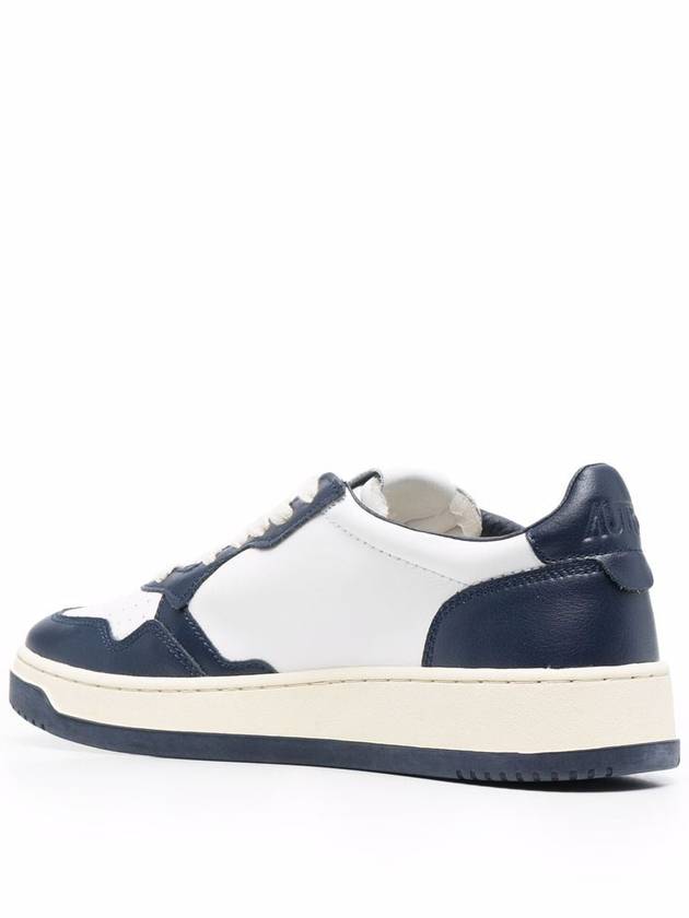 Medalist Navy Tab Low Top Sneakers White Navy - AUTRY - BALAAN 4