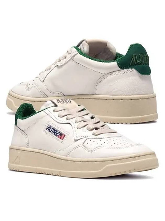 Women's Medalist Goat Green Tab Low Top Sneakers White - AUTRY - BALAAN 2