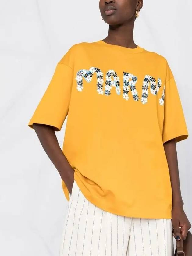 Women's Daisy Flower Logo Printing Round Mustard Short Sleeve THJET49EPMUSCT06DLY 65 - MARNI - BALAAN 3