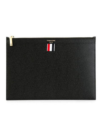 Pebble Grain Three Stripes Zipper Small Clutch Bag Black - THOM BROWNE - BALAAN 1