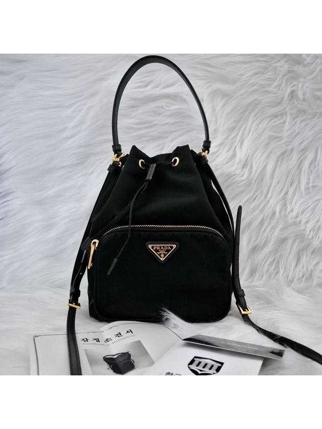 Re nylon triangle logo bucket bag cross black - PRADA - BALAAN 1