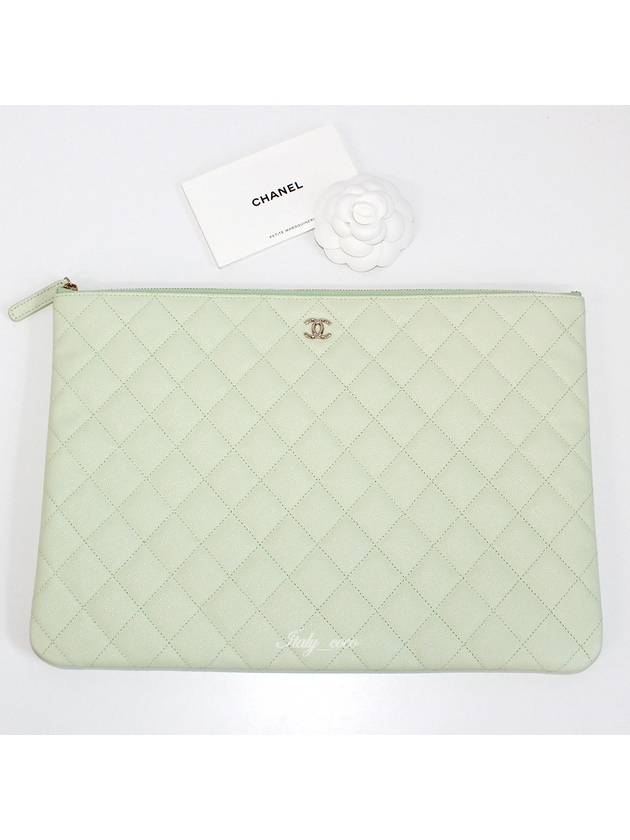 Classic Caviar Mint Clutch Large Champagne Gold A82552 - CHANEL - BALAAN 4