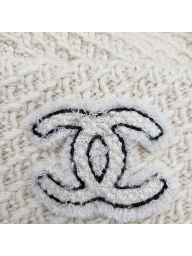 Women s CC Logo Cashmere Beanie White Ivory AAA201 - CHANEL - BALAAN 5