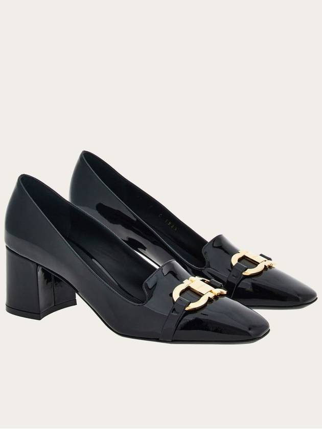 Gancini Ornament Pumps Black - SALVATORE FERRAGAMO - BALAAN 2