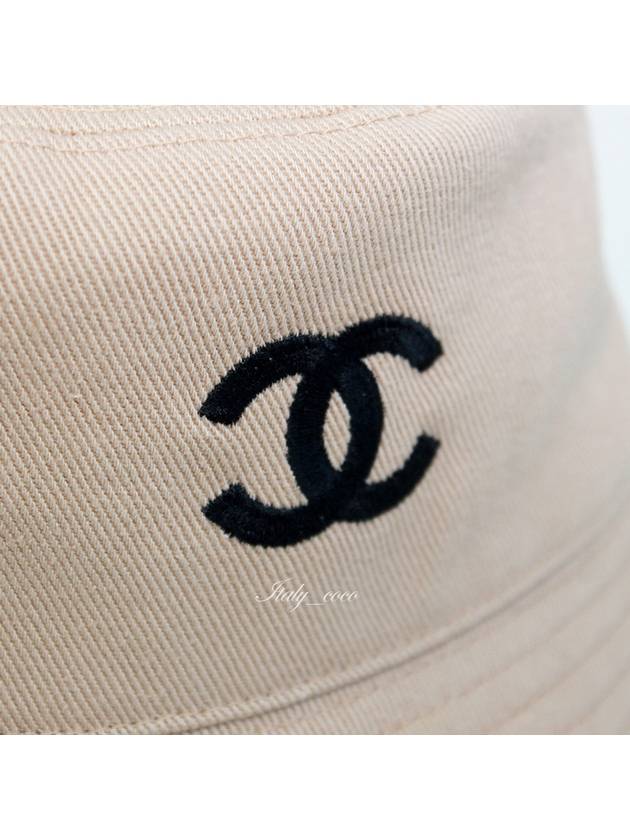 CC logo reversible doublesided bucket hat beige AA9255 B13542 NP711 - CHANEL - BALAAN 7