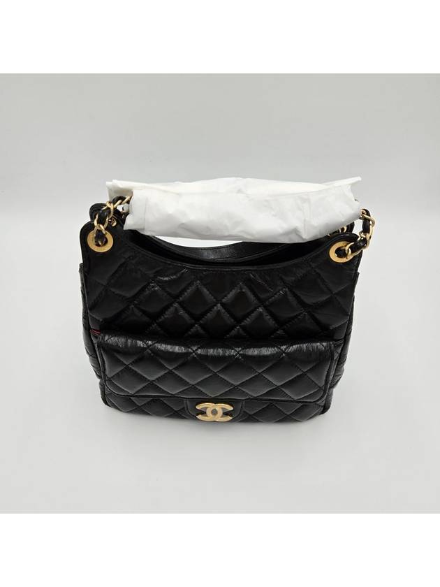 Hobo Handbag Shiny Crumpled Calfskin Gold Black - CHANEL - BALAAN 6