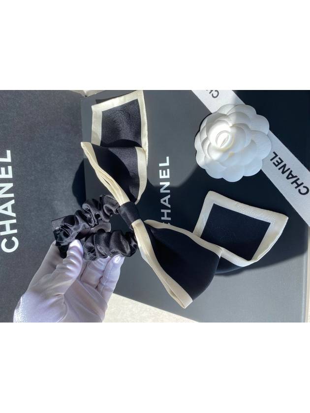 Hair Chouchou CC Logo Ribbon Band Black Ivory - CHANEL - BALAAN 5