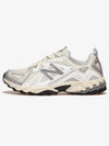 610 Low Top Sneakers Ivory - NEW BALANCE - BALAAN 2