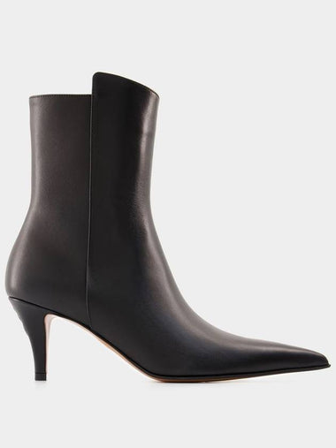 Australian Ankle Boots - Alexander McQueen - Leather - Black - ALEXANDER MCQUEEN - BALAAN 1