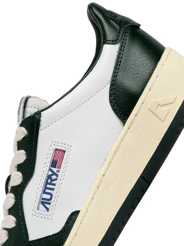 Autry Medalist Low Two-Tone Sneakers In White And Mountain Green Leather - AUTRY - BALAAN 5